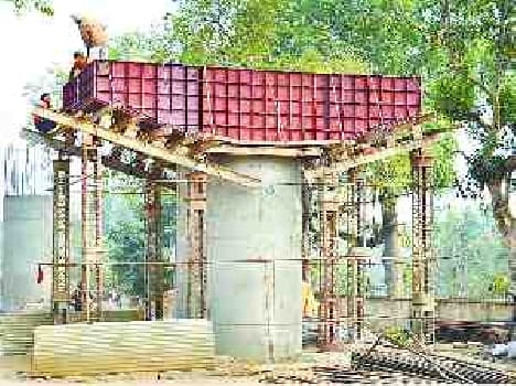 Spent two years in the construction of flyovers start, facing a public jam